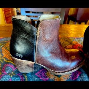 BedStu Yell Boots size 10 Black Cognac Worn once. Designed to look distressed.